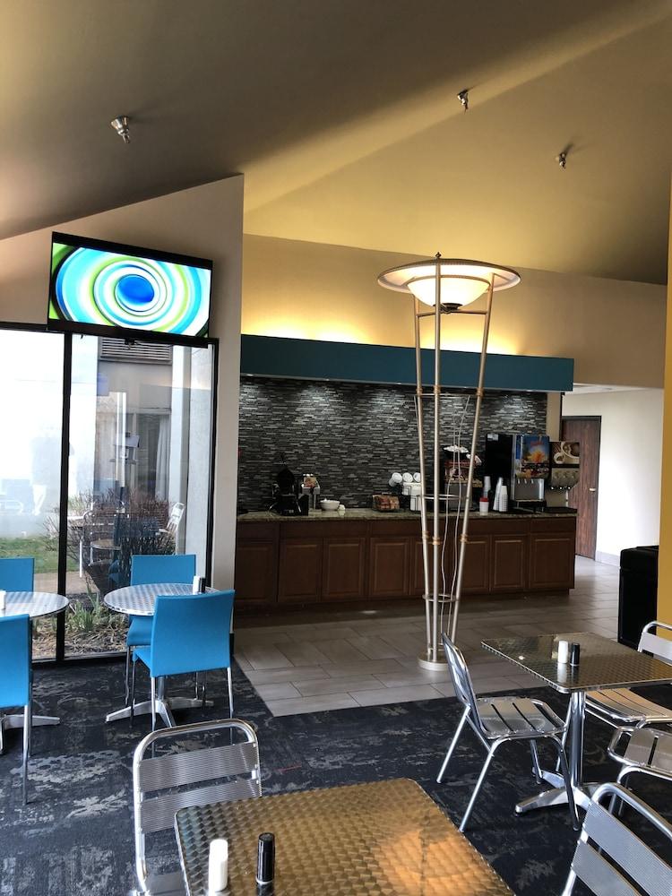 Greenstay Inn & Suites Court View سبرينغفيلد المظهر الخارجي الصورة