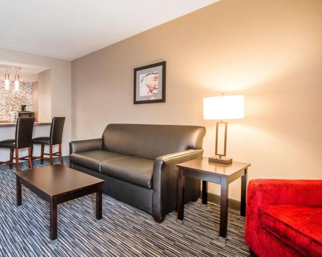 Greenstay Inn & Suites Court View سبرينغفيلد المظهر الخارجي الصورة