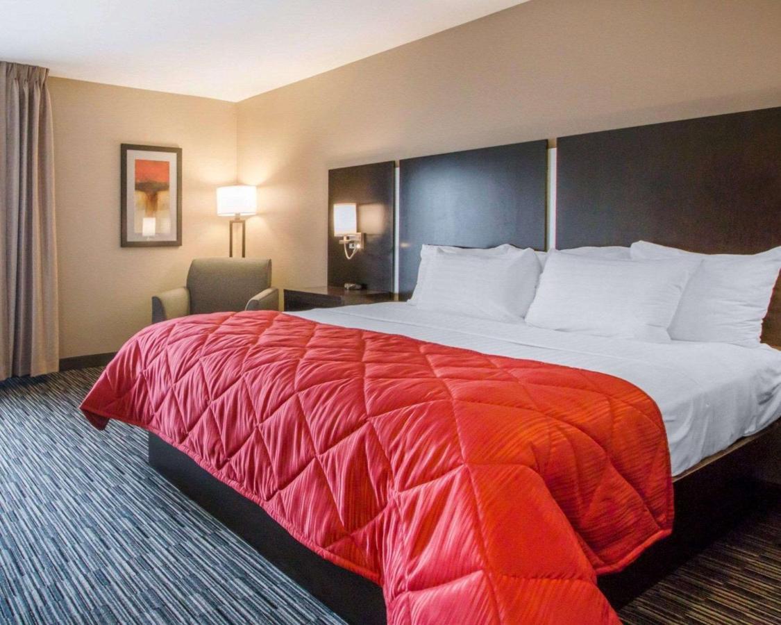 Greenstay Inn & Suites Court View سبرينغفيلد المظهر الخارجي الصورة