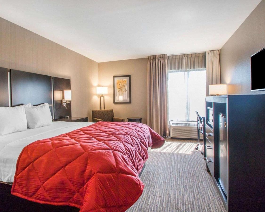 Greenstay Inn & Suites Court View سبرينغفيلد المظهر الخارجي الصورة
