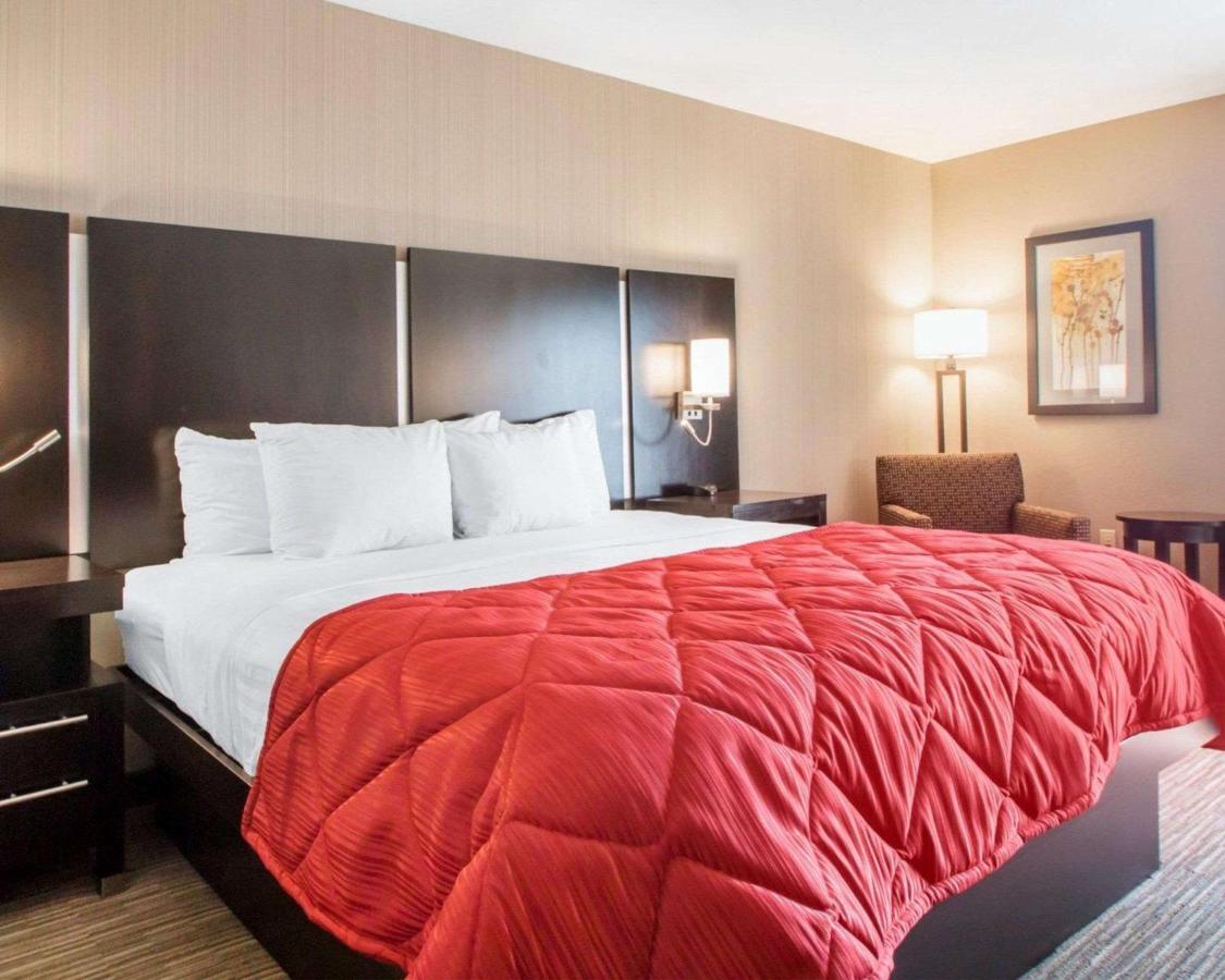 Greenstay Inn & Suites Court View سبرينغفيلد المظهر الخارجي الصورة