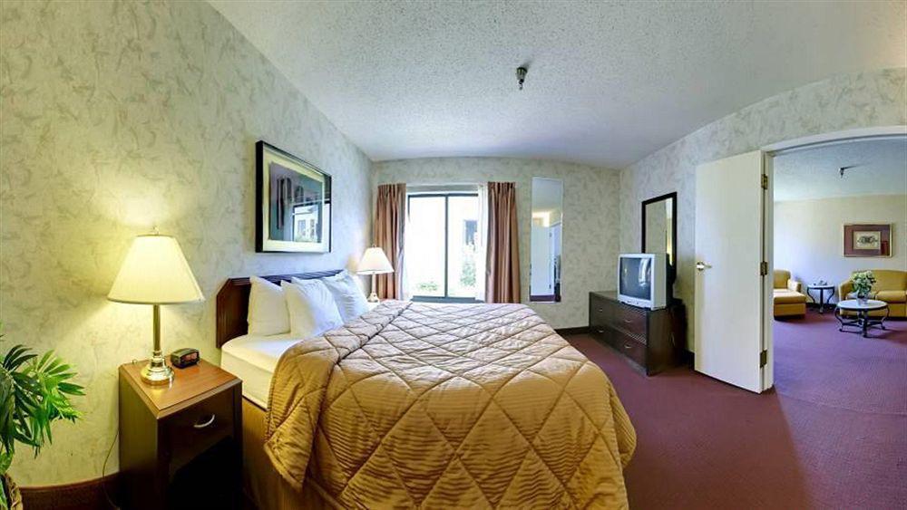 Greenstay Inn & Suites Court View سبرينغفيلد المظهر الخارجي الصورة