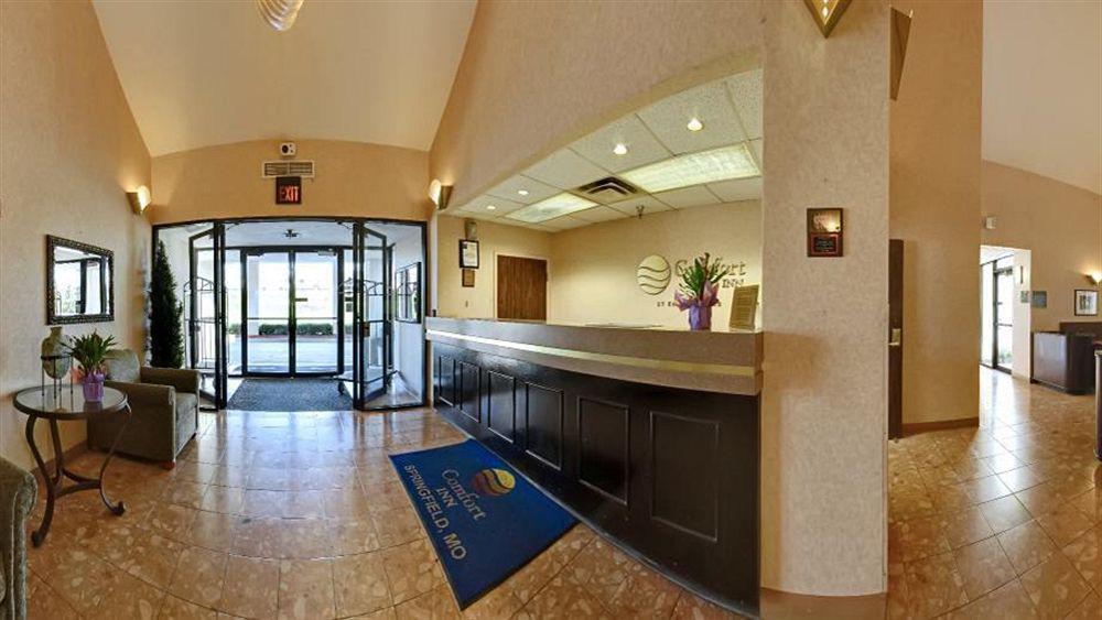 Greenstay Inn & Suites Court View سبرينغفيلد المظهر الخارجي الصورة